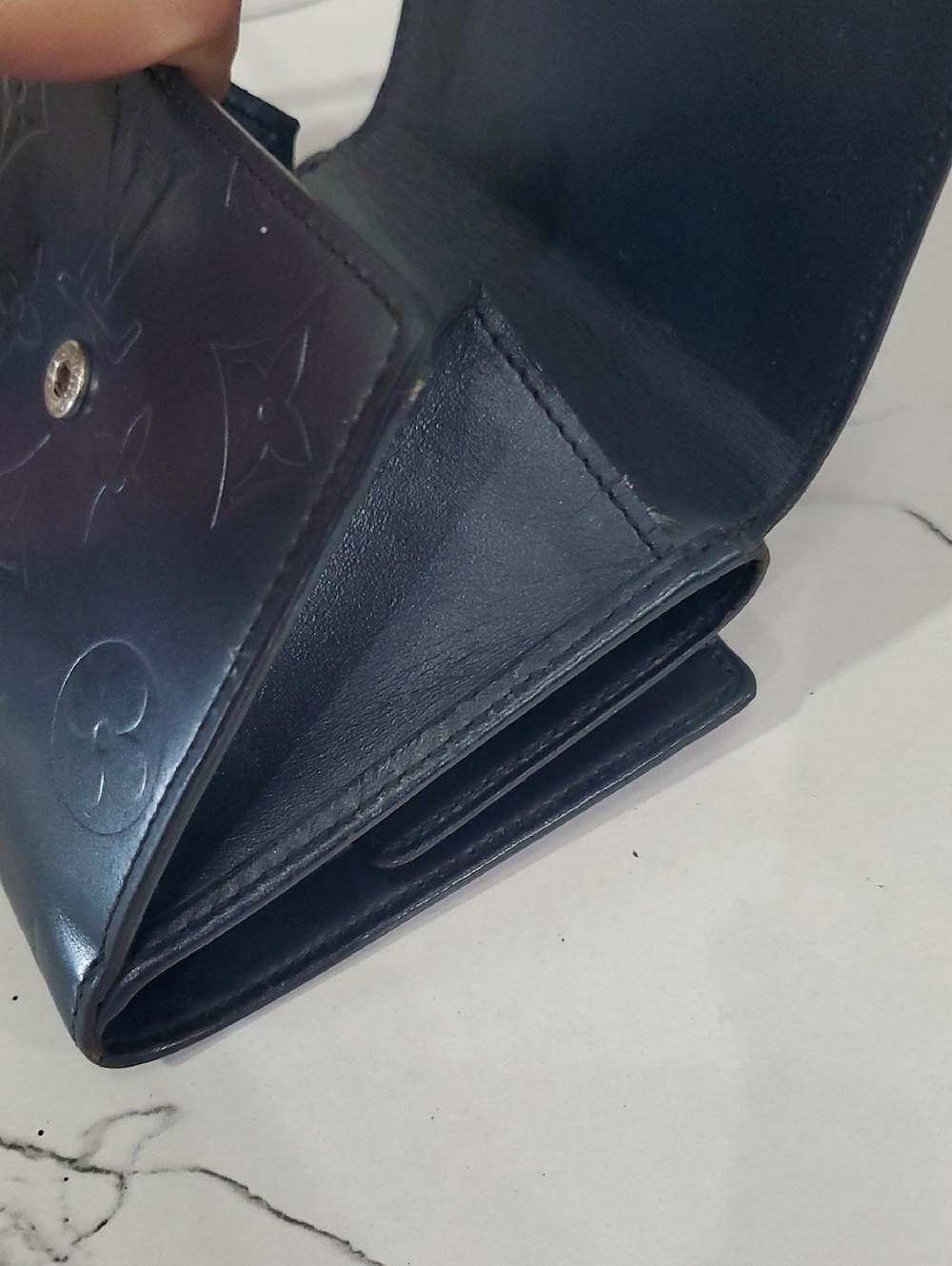 🇨🇵Louis Vuitton Charcoal Gray Matte Monogram Vernis Elise Trifold Wallet - Picture 14 of 16